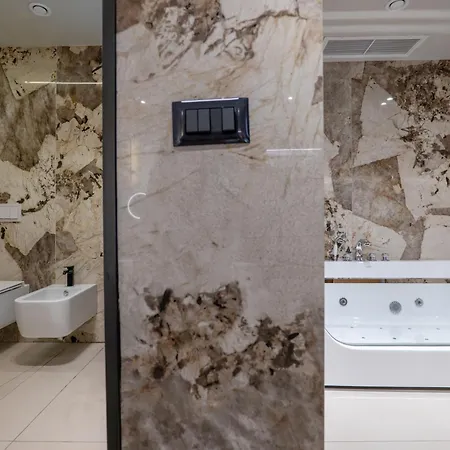 Di Ariano Hotel Vlorë