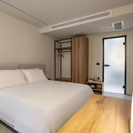 Hotell Di Ariano Vlorë